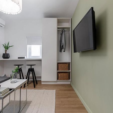 Little Attic By Citylife Suites Bukarest Eksteriør billede