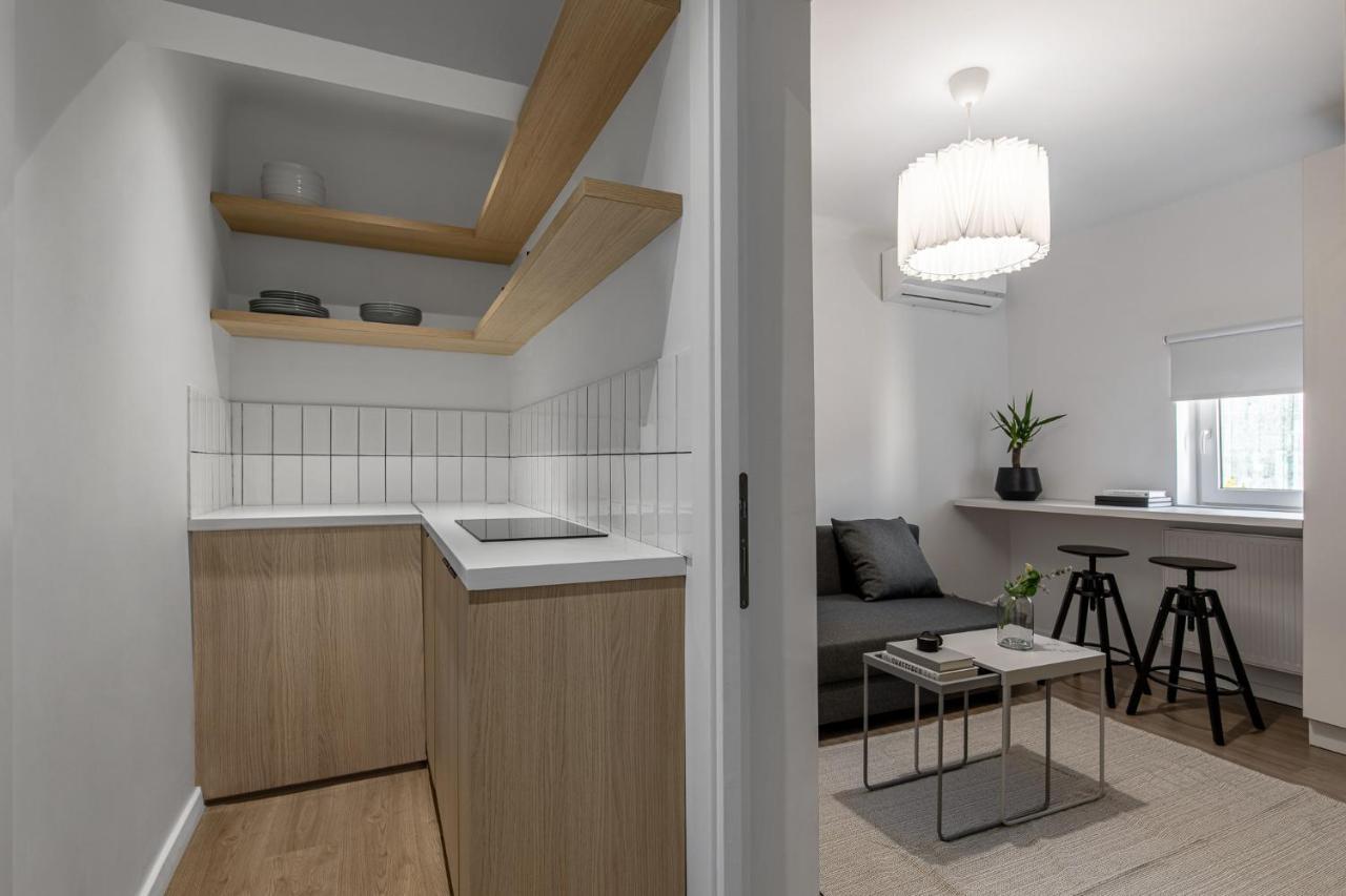 Little Attic By Citylife Suites Bukarest Eksteriør billede